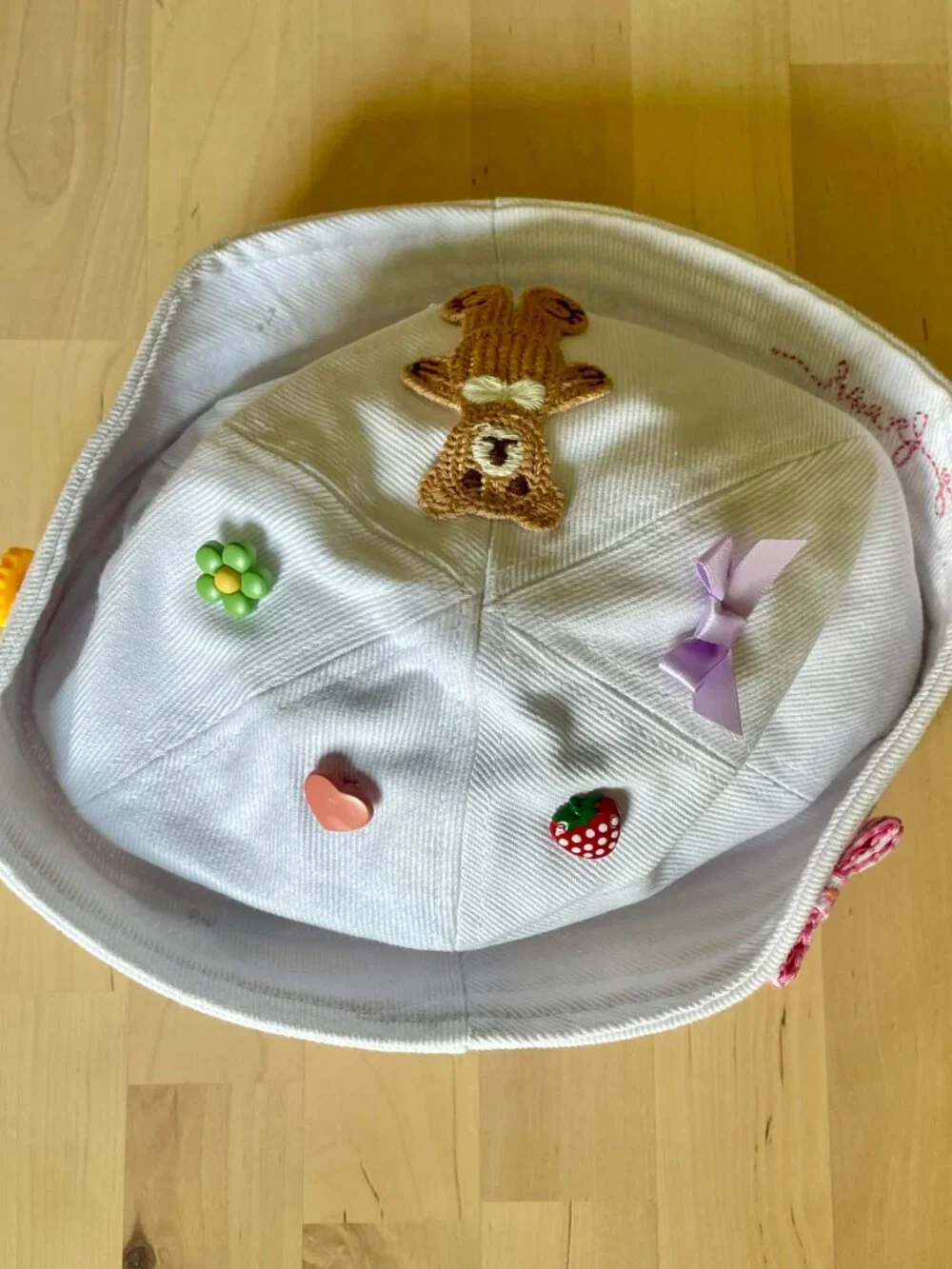 Teddy Fresh this hat